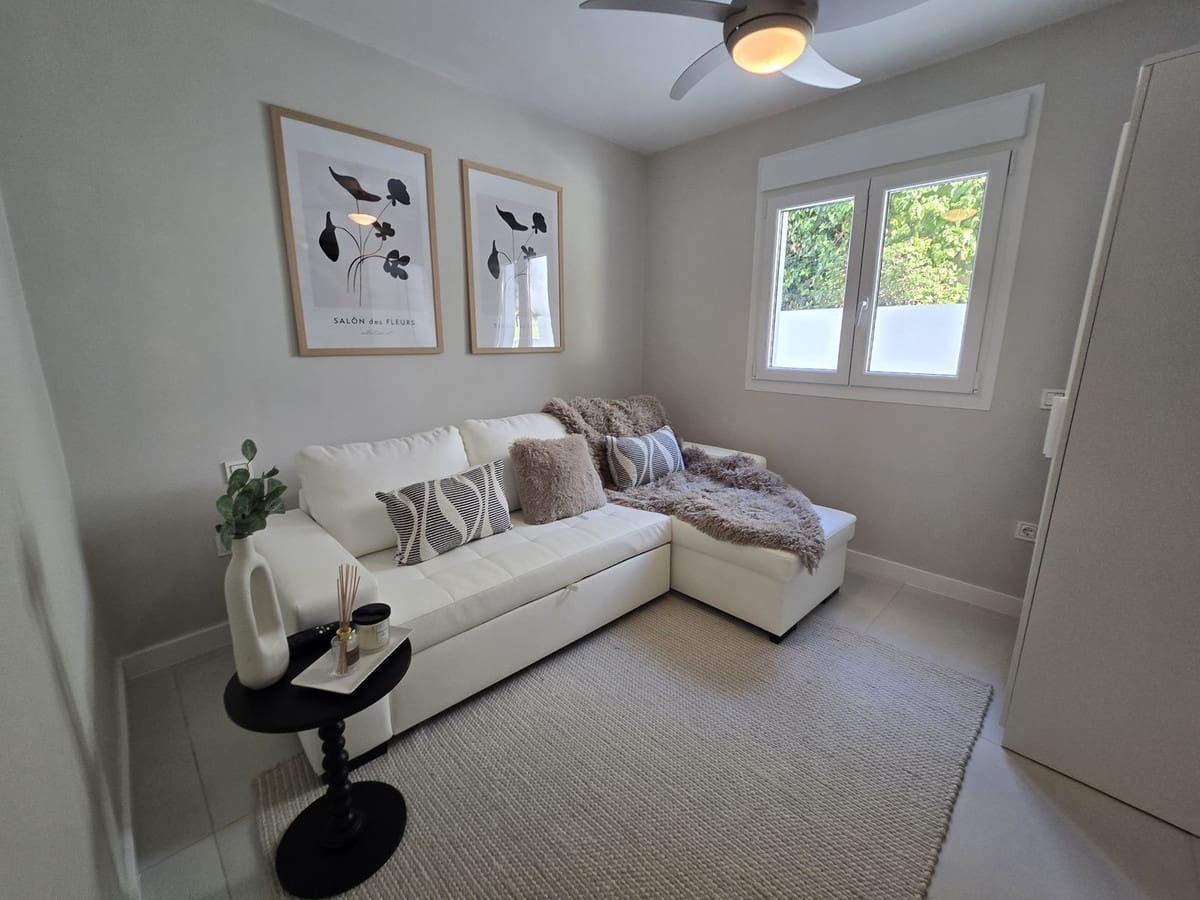 4 quarto Moradia para venda em La Cala de Mijas com piscina garagem - 1 895 000 € (Ref: 9460760)