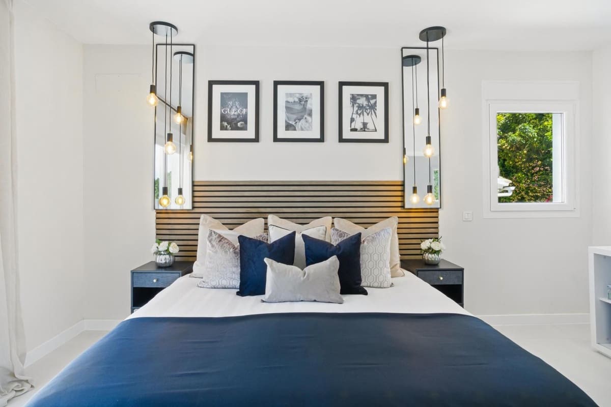 4 quarto Moradia para venda em La Cala de Mijas com piscina garagem - 1 895 000 € (Ref: 9460760)