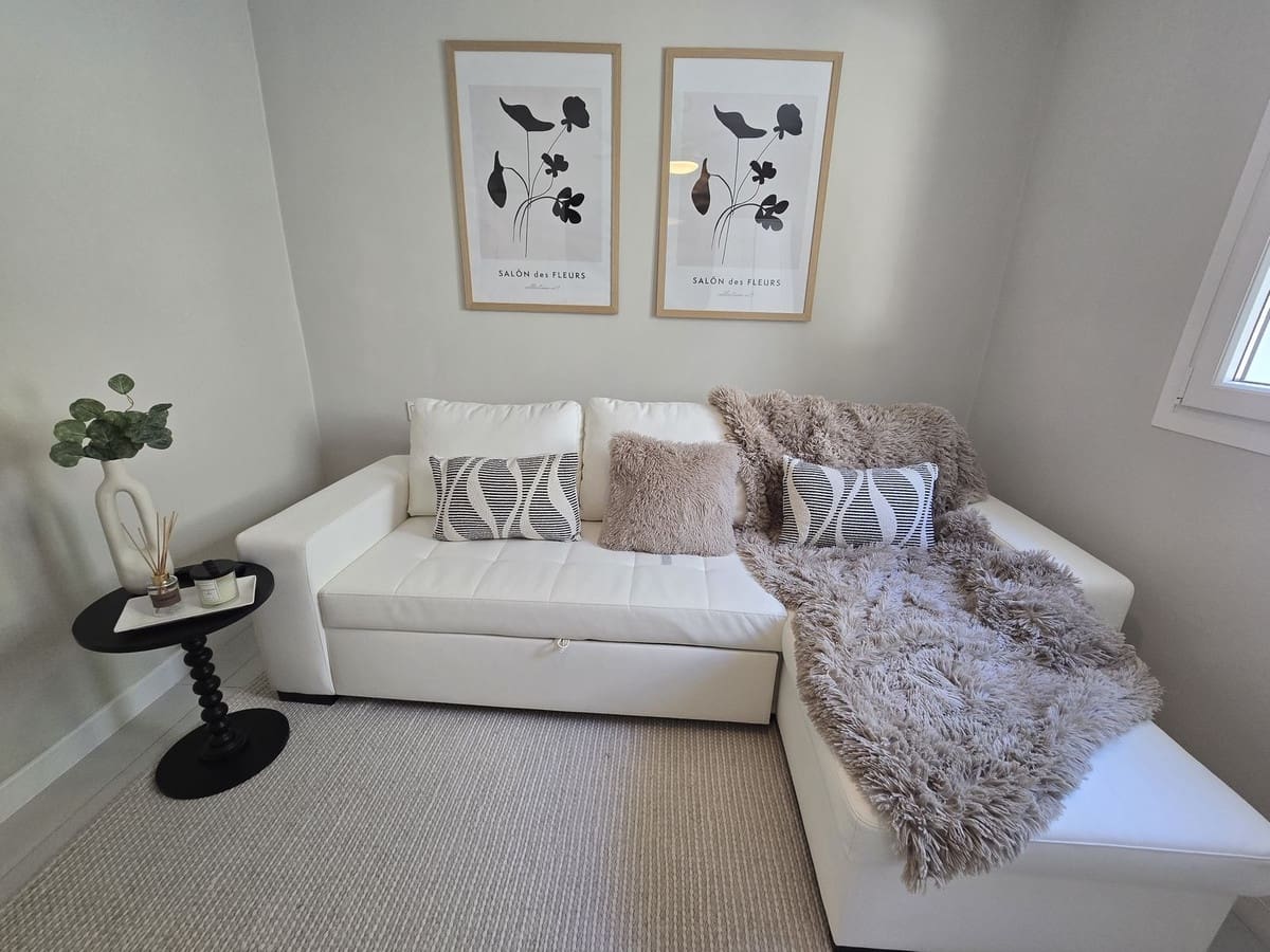 4 bedroom Villa for sale in La Cala de Mijas with pool garage - € 1,895,000 (Ref: 9460760)