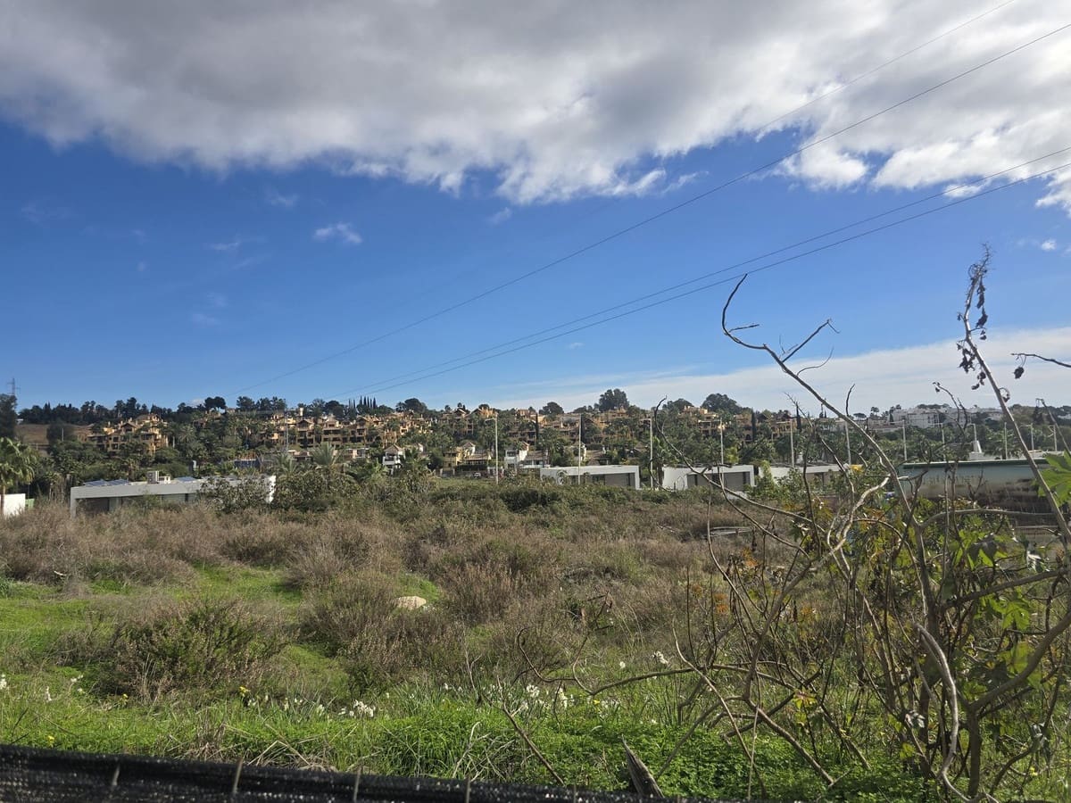 Bouwgrond te koop in Estepona - € 6.970.000 (Ref: 9503542)