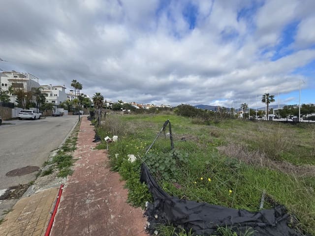 Terrain à Bâtir à vendre à Estepona - 6 970 000 € (Ref: 9503542)