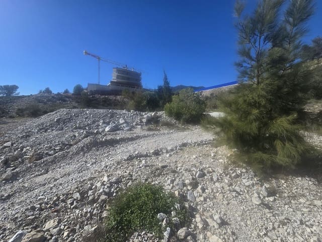 Bouwgrond te koop in Arroyo de la Miel, Benalmádena - € 3.800.000 (Ref: 9506975)