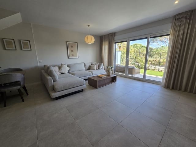 4 sypialnia Dom na sprzedaż w La Cala de Mijas, Mijas z basenem garażem - 845 000 € (Ref: 9542569)