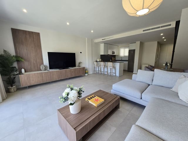 4 sypialnia Dom na sprzedaż w La Cala de Mijas, Mijas z basenem garażem - 845 000 € (Ref: 9542569)