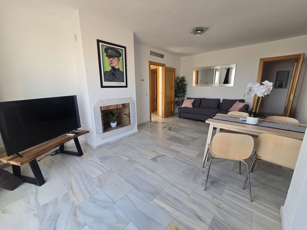 2 slaapkamer Penthouse te koop in Riviera del Sol met zwembad garage - € 350.000 (Ref: 9628436)