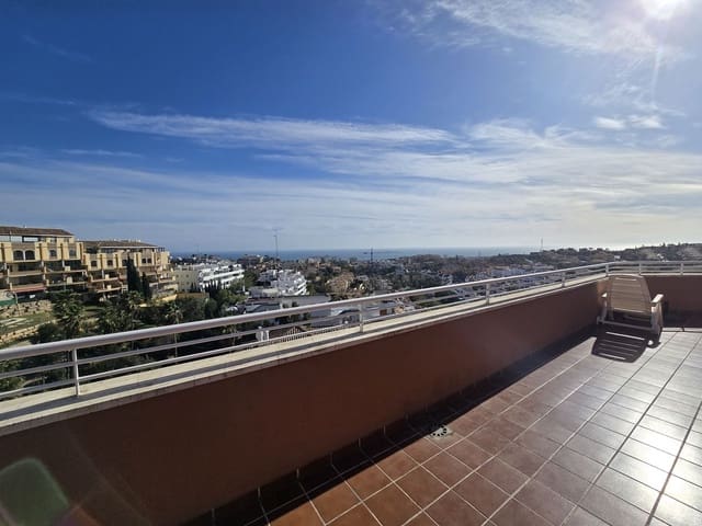 2 chambre Penthouse à vendre à Riviera del Sol, Mijas avec piscine garage - 350 000 € (Ref: 9628436)