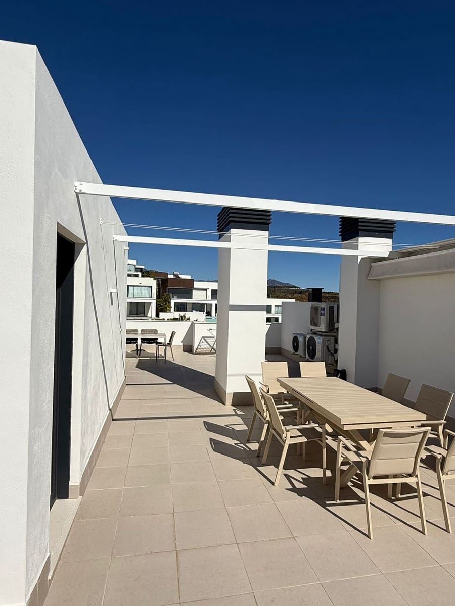 4 sovrum Hus till salu i La Cala de Mijas med pool garage - 975 000 € (Ref: 9642482)