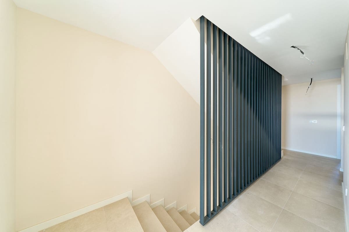 3 sypialnia Dom na sprzedaż w La Cala de Mijas z basenem garażem - 890 000 € (Ref: 9658127)