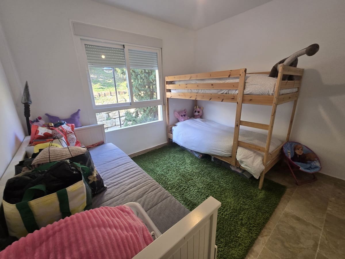 2 makuuhuone Huoneisto myytävänä paikassa Calahonda mukana uima-altaan 
autotalli - 335 000 € (Ref: 9668268)