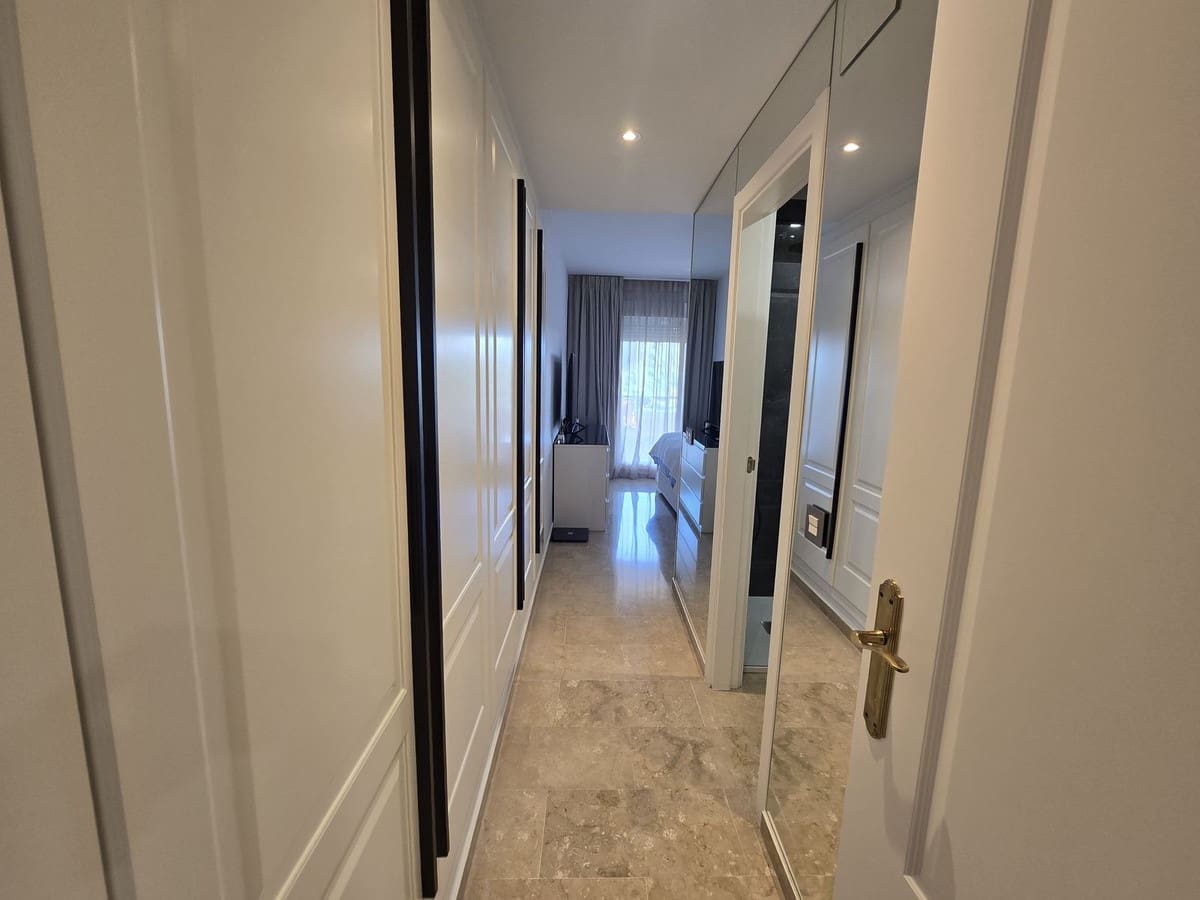 2 makuuhuone Huoneisto myytävänä paikassa Calahonda mukana uima-altaan 
autotalli - 335 000 € (Ref: 9668268)