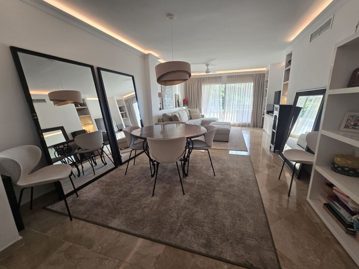 2 makuuhuone Huoneisto myytävänä paikassa Calahonda mukana uima-altaan 
autotalli - 335 000 € (Ref: 9668268)