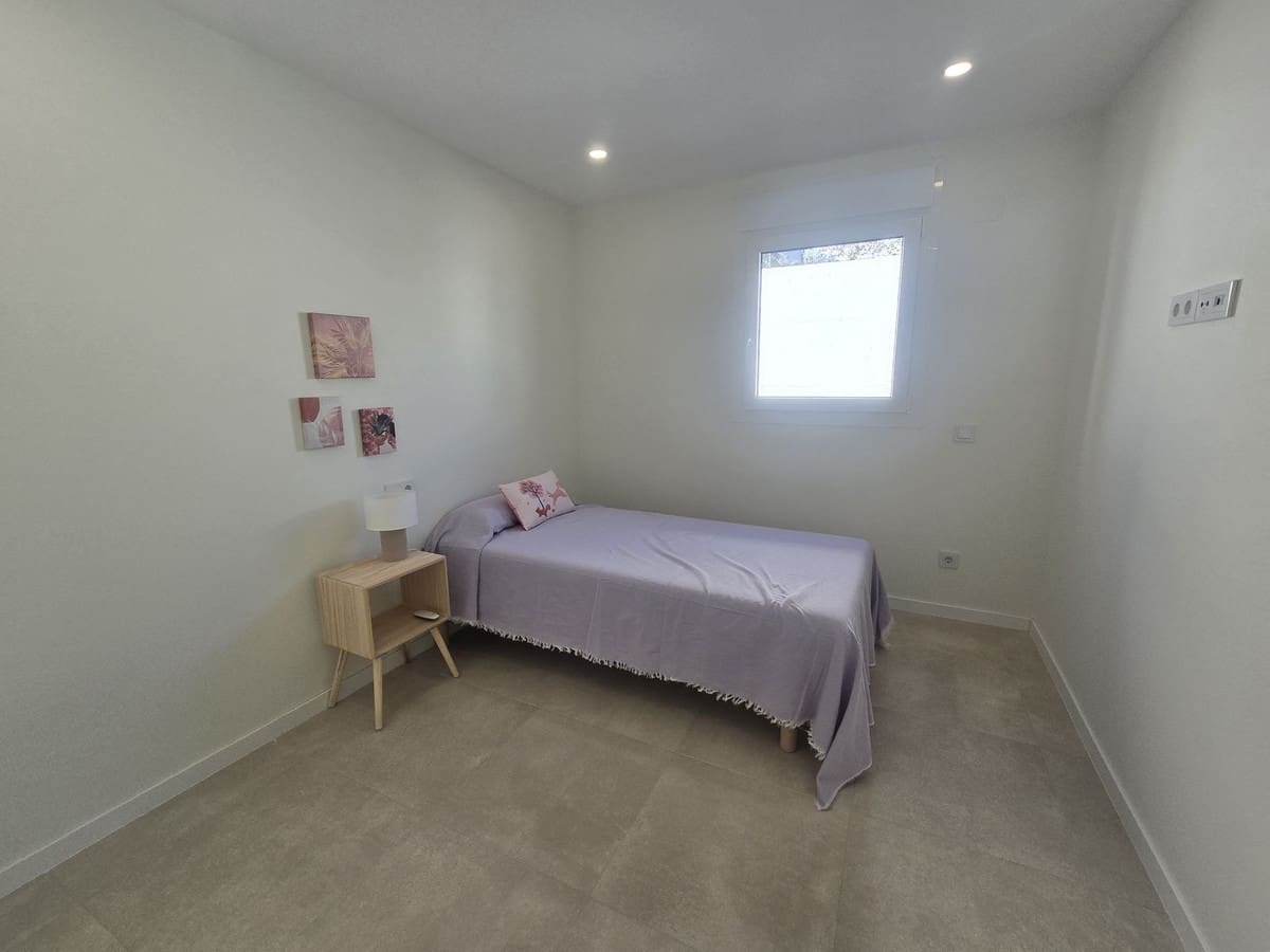 4 soverom Hus til salgs i La Cala de Mijas med svømmebasseng garasje - € 890 000 (Ref: 9737325)