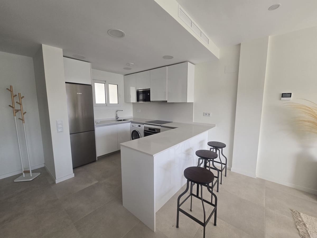 4 bedroom Townhouse for sale in La Cala de Mijas with pool garage - € 890,000 (Ref: 9737325)