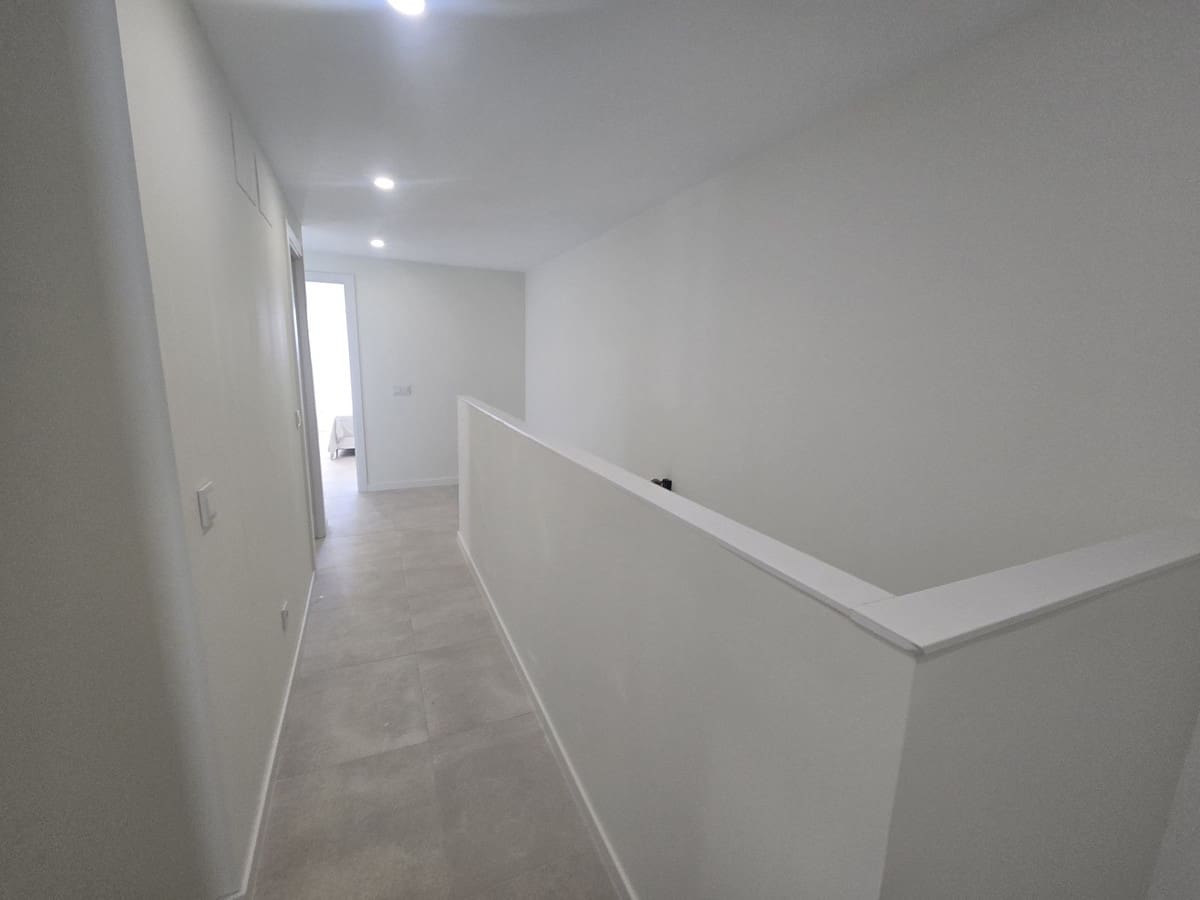 4 bedroom Townhouse for sale in La Cala de Mijas with pool garage - € 890,000 (Ref: 9737325)