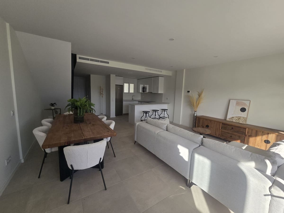 Casa de 4 habitaciones en La Cala de Mijas en venta con piscina garaje - 849.000 € (Ref: 9737325)
