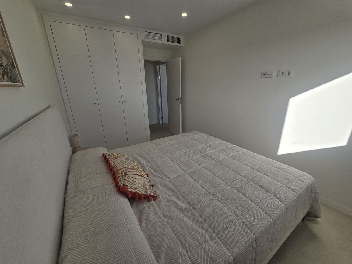 Casa de 4 habitaciones en La Cala de Mijas en venta con piscina garaje - 849.000 € (Ref: 9737325)