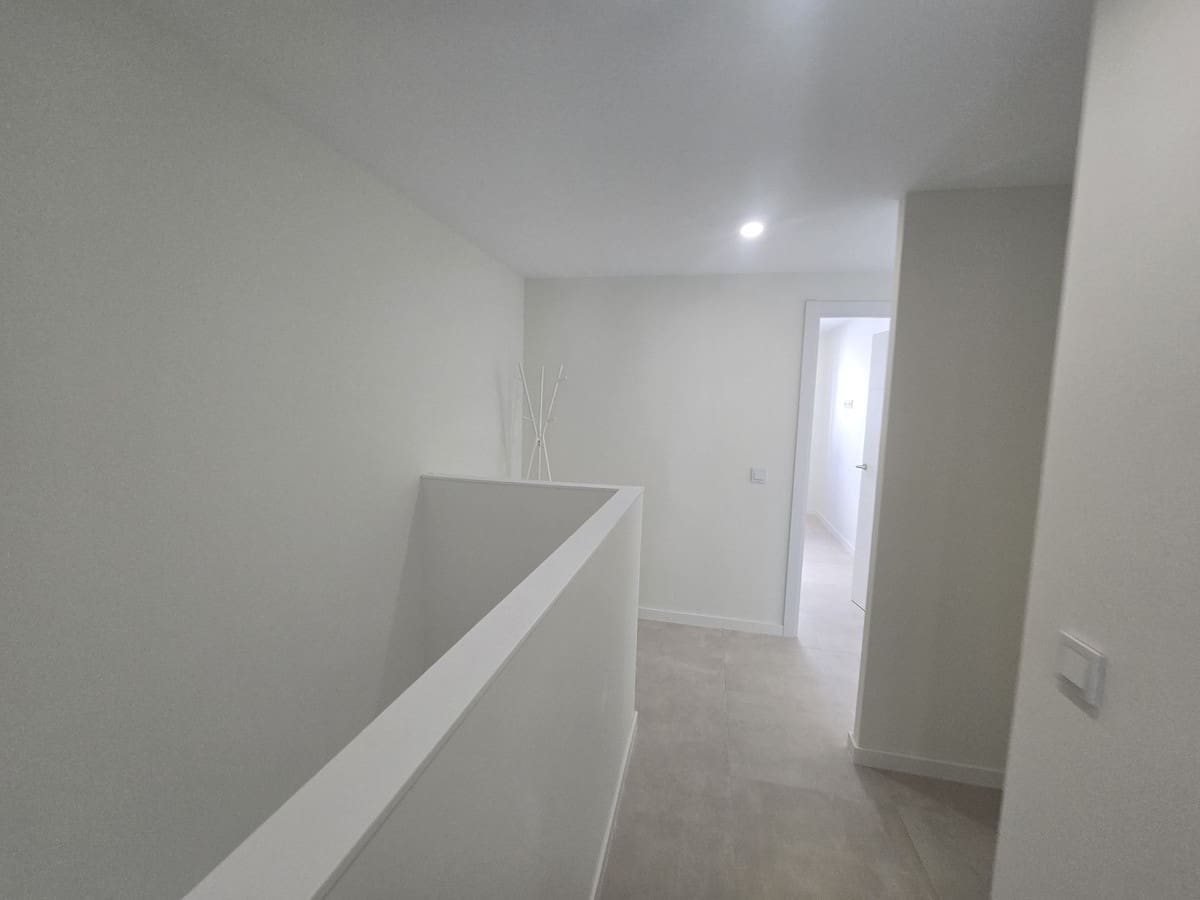 Casa de 4 habitaciones en La Cala de Mijas en venta con piscina garaje - 849.000 € (Ref: 9737325)