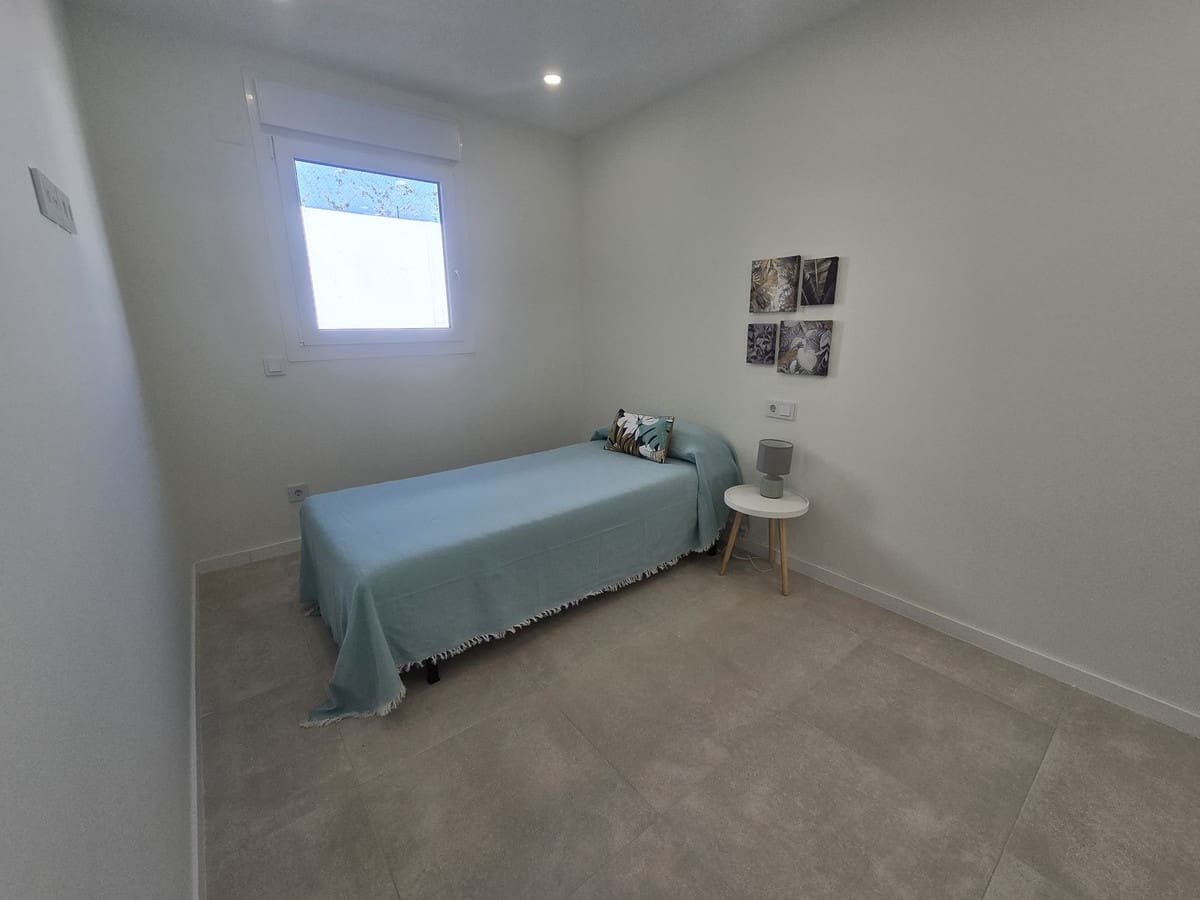 Casa de 4 habitaciones en La Cala de Mijas en venta con piscina garaje - 849.000 € (Ref: 9737325)