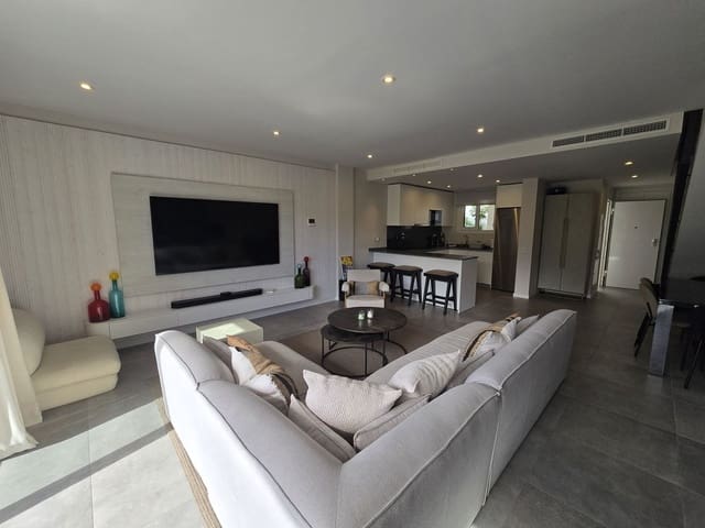 4 camera da letto Casa in vendita in La Cala de Mijas, Mijas con piscina garage - 895.000 € (Rif: 9824082)