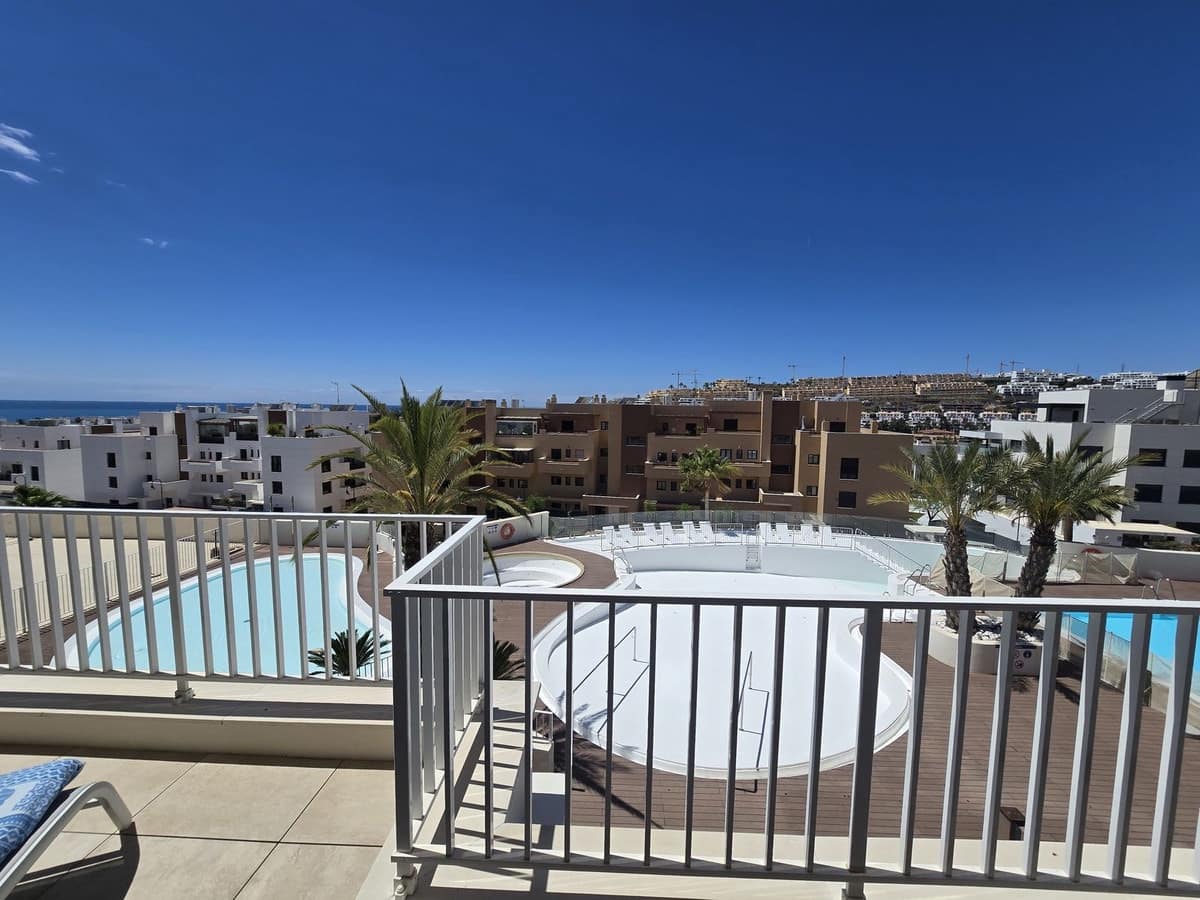 3 makuuhuone Huoneisto myytävänä paikassa La Cala de Mijas mukana uima-altaan 
autotalli - 769 000 € (Ref: 9844422)