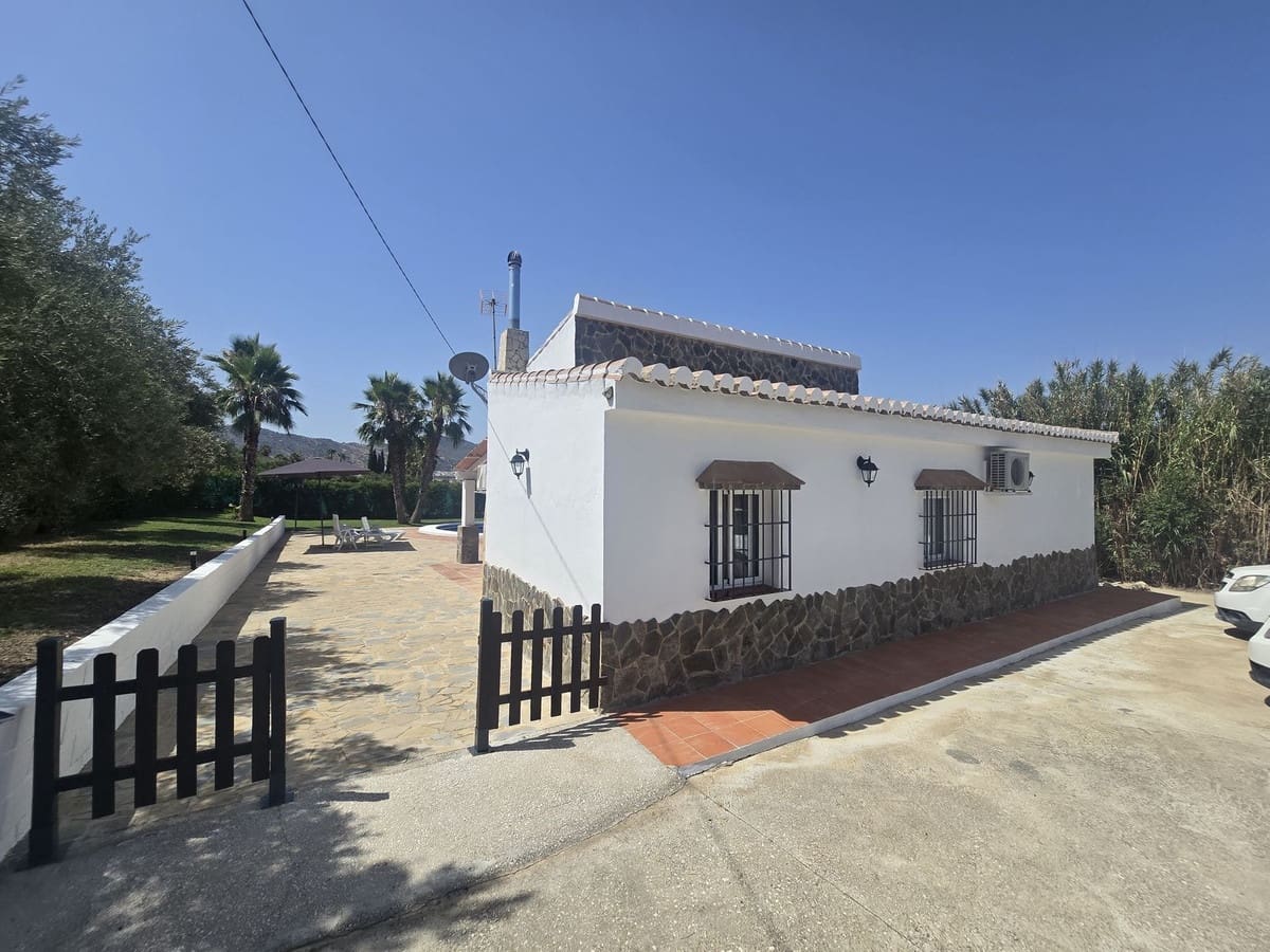 Finca/Casa Rural de 3 habitaciones en Estación de Cártama en venta con piscina garaje - 445.000 € (Ref: 9969045)