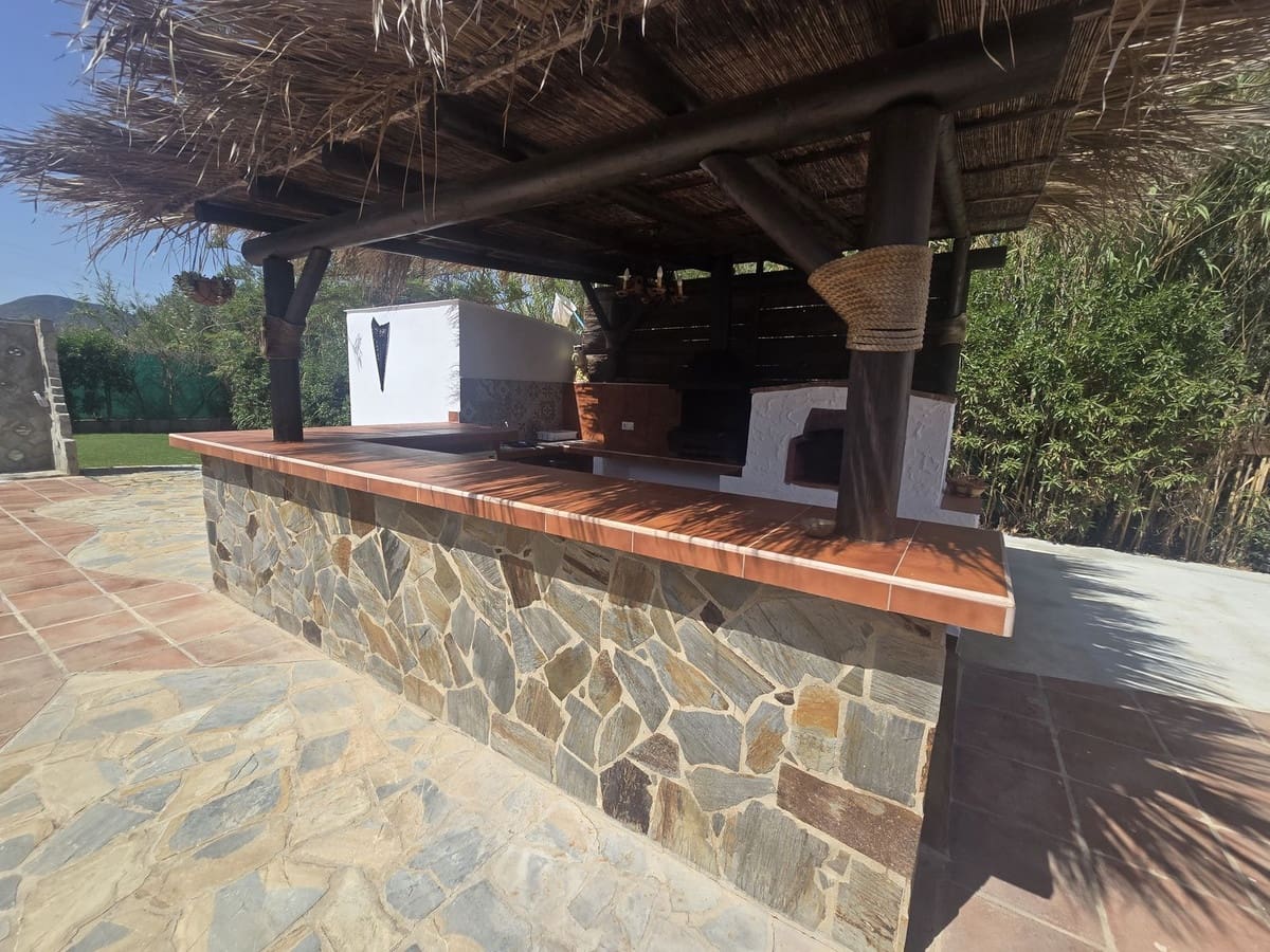 Finca/Casa Rural de 3 habitaciones en Estación de Cártama en venta con piscina garaje - 445.000 € (Ref: 9969045)