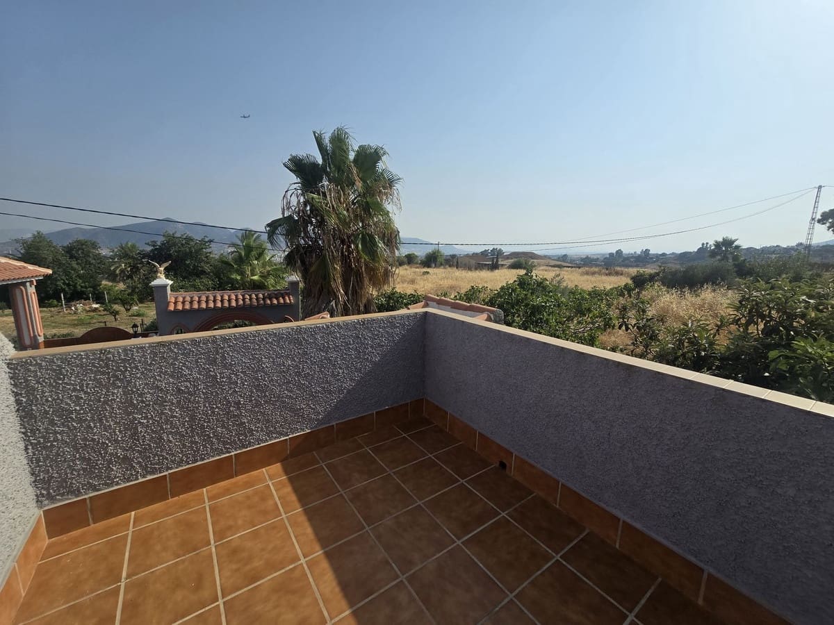 4 soverom Finca/Herregård til salgs i Estacion de Cartama med svømmebasseng garasje - € 545 000 (Ref: 9997910)