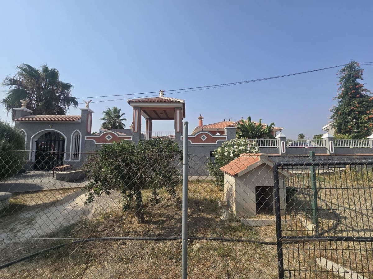 4 soverom Finca/Herregård til salgs i Estacion de Cartama med svømmebasseng garasje - € 545 000 (Ref: 9997910)