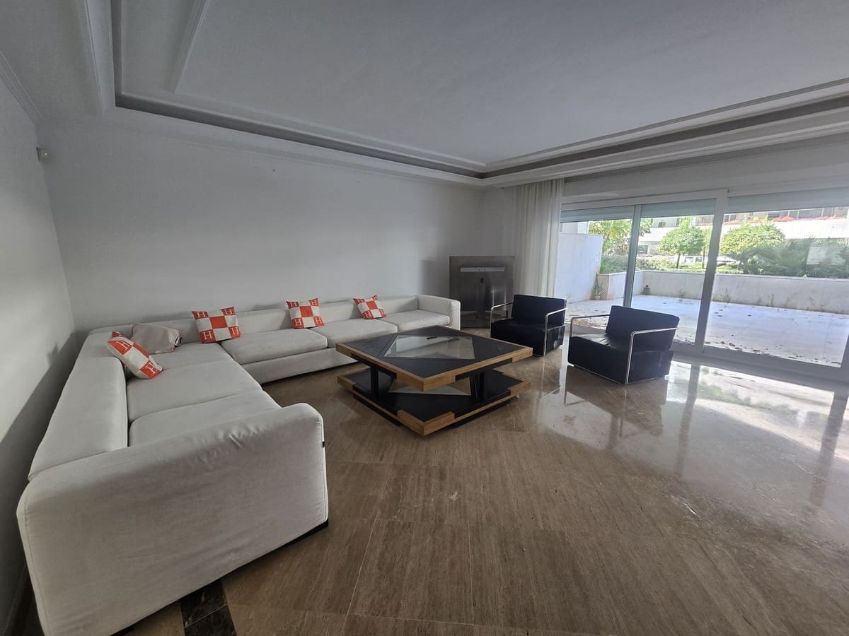 3 soverom Leilighet til salgs i Puerto Banus med svømmebasseng - € 1 850 000 (Ref: 9999467)