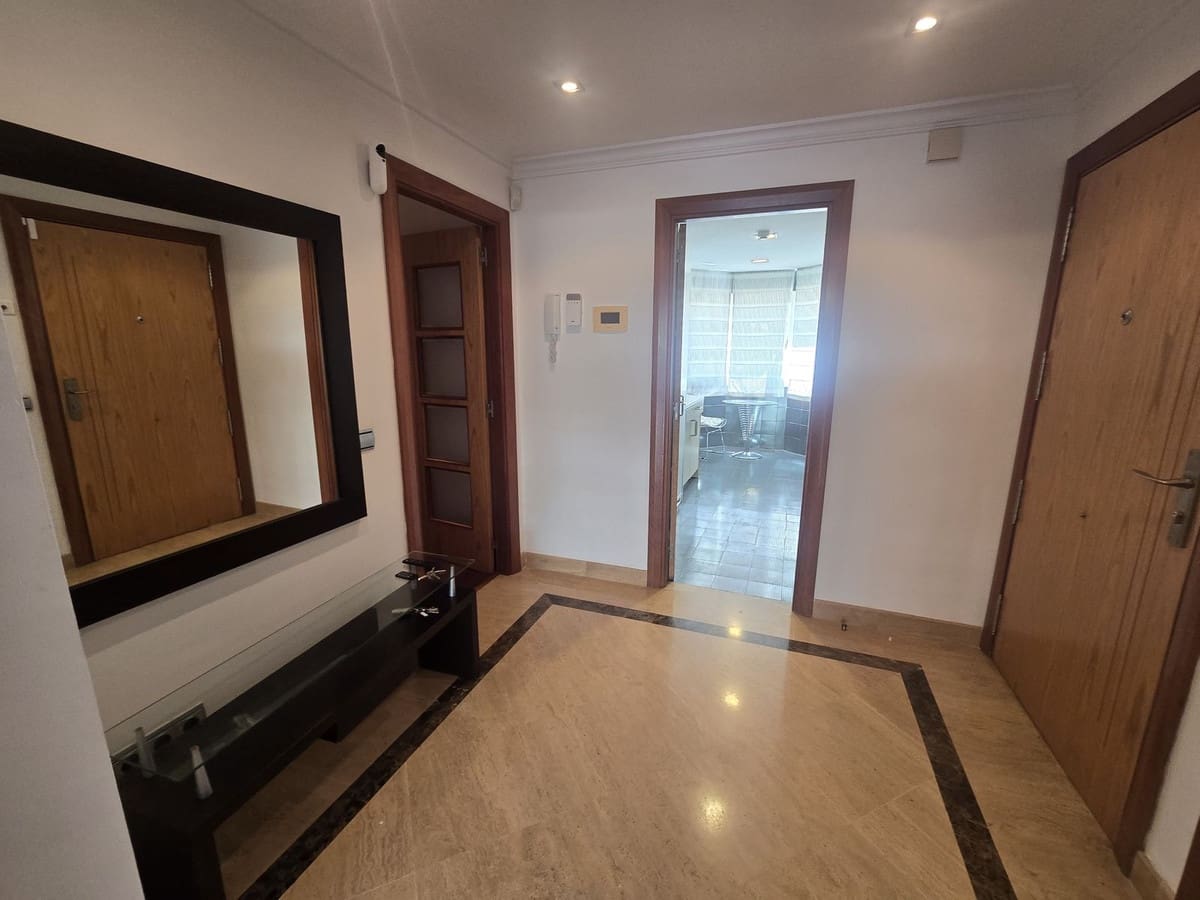 3 soverom Leilighet til salgs i Puerto Banus med svømmebasseng - € 1 850 000 (Ref: 9999467)