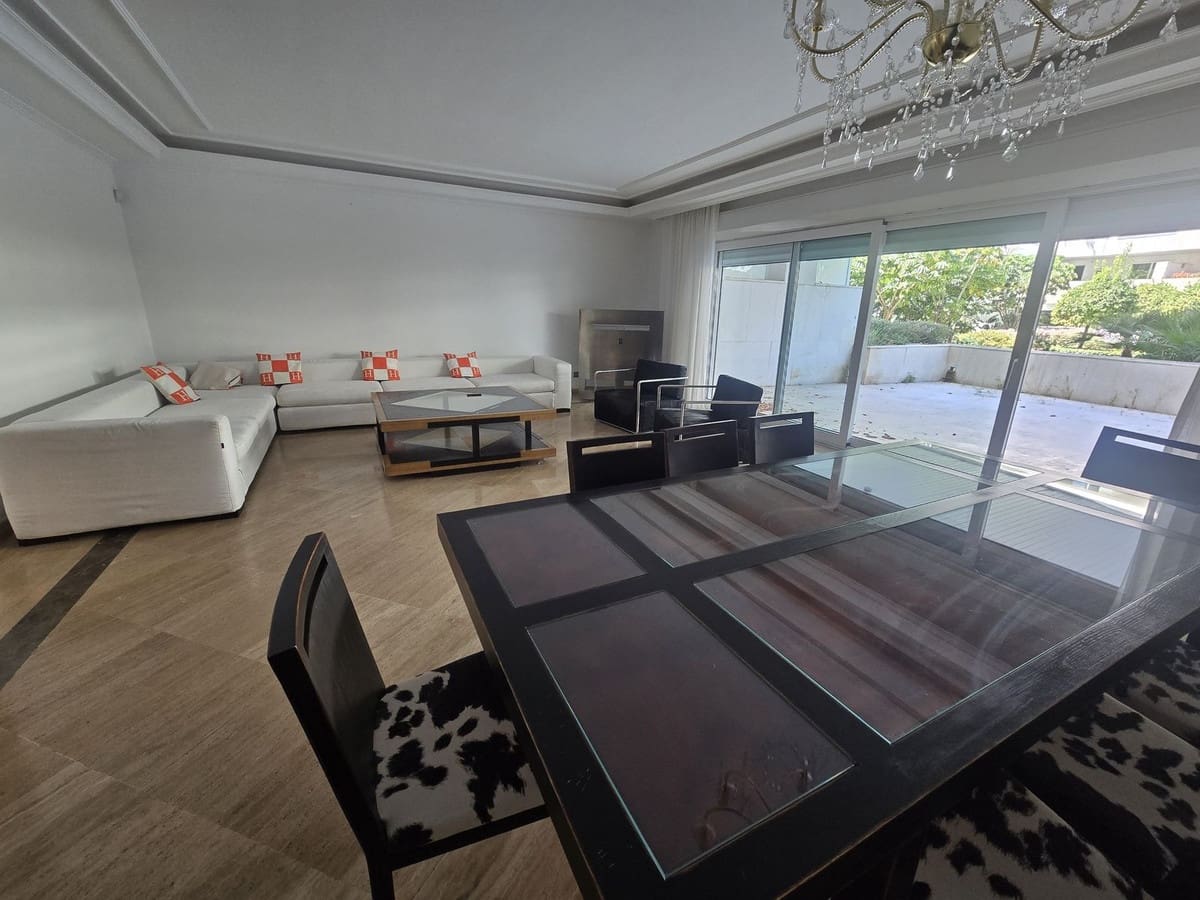 3 soverom Leilighet til salgs i Puerto Banus med svømmebasseng - € 1 850 000 (Ref: 9999467)