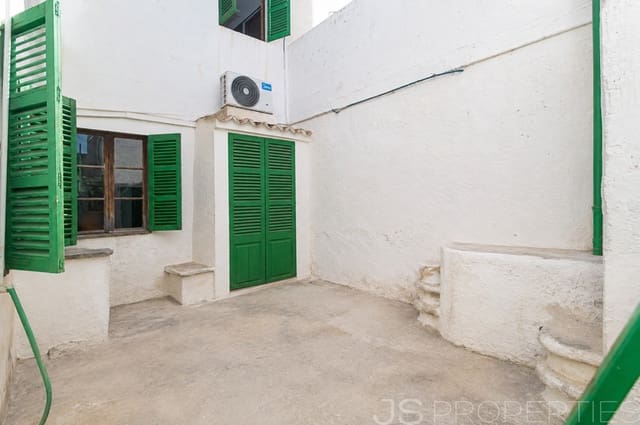 6 soverom Hus til salgs i Alcúdia med garasje - € 735 000 (Ref: 10016494)
