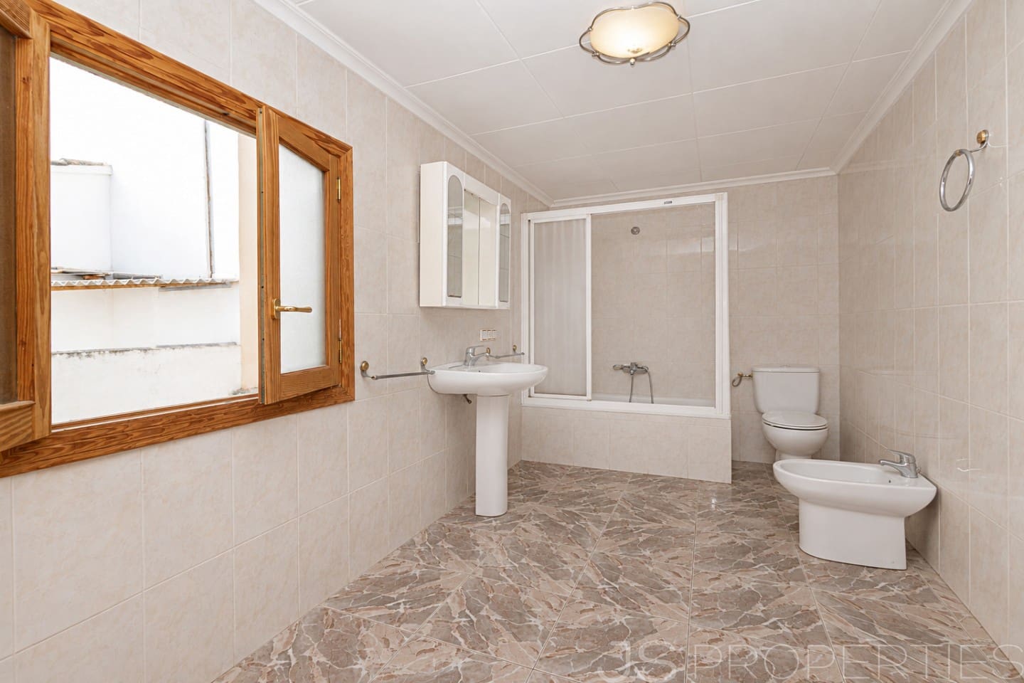 6 soverom Hus til salgs i Alcudia med garasje - € 735 000 (Ref: 10016494)