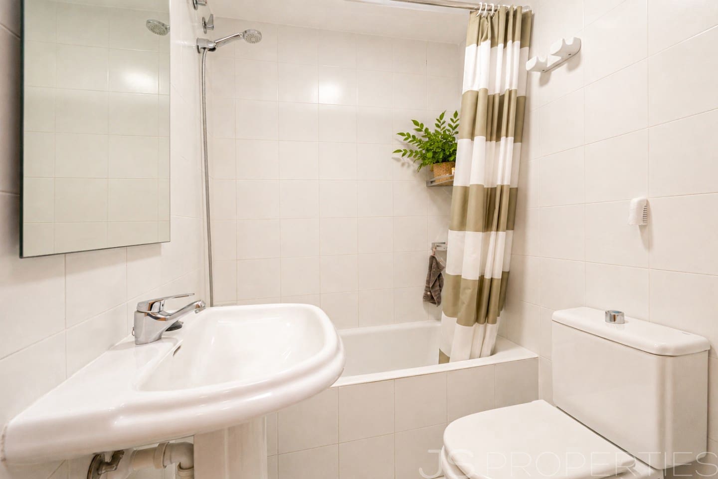 Apartamento de 3 habitaciones en Pollensa / Pollença en venta con garaje - 405.000 € (Ref: 10023081)