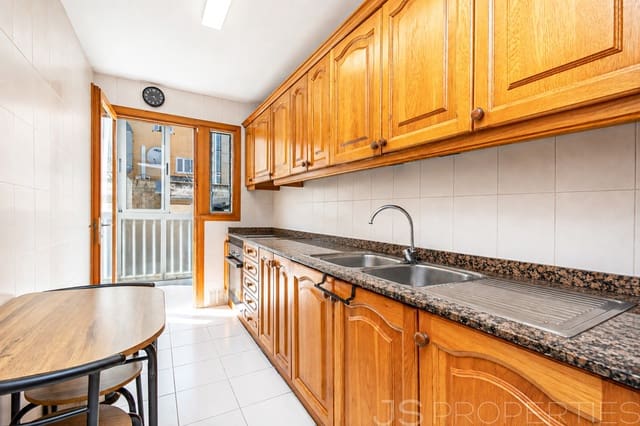 3 sovrum Lägenhet till salu i Port de Pollença, Pollensa / Pollença med garage - 405 000 € (Ref: 10023081)