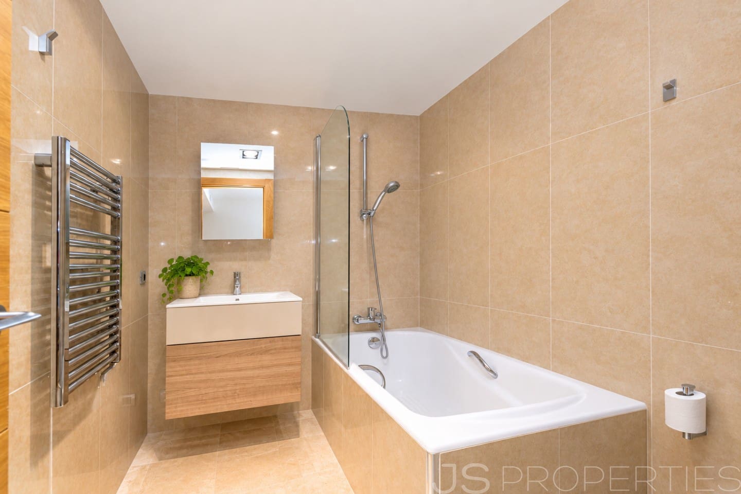 3 sovrum Lägenhet till salu i Pollensa / Pollenca med garage - 1 295 000 € (Ref: 10029725)