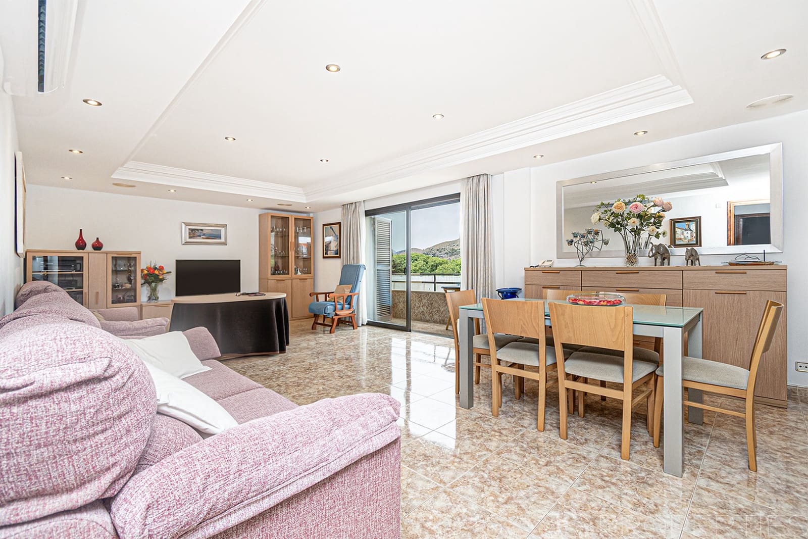 3 bedroom Apartment for sale in Pollensa / Pollenca - € 640,000 (Ref: 10041429)