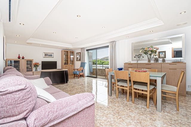 3 bedroom Apartment for sale in Port de Pollença, Pollensa / Pollença - € 640,000 (Ref: 10041429)
