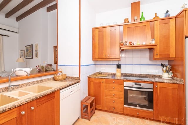 4 bedroom Townhouse for sale in Pollensa / Pollença - € 1,150,000 (Ref: 10041430)