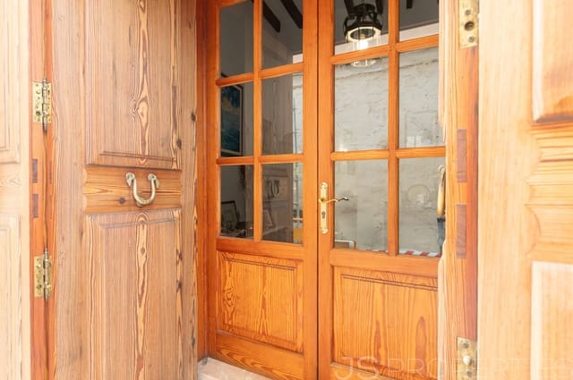 4 bedroom Townhouse for sale in Pollensa / Pollença - € 1,150,000 (Ref: 10041430)