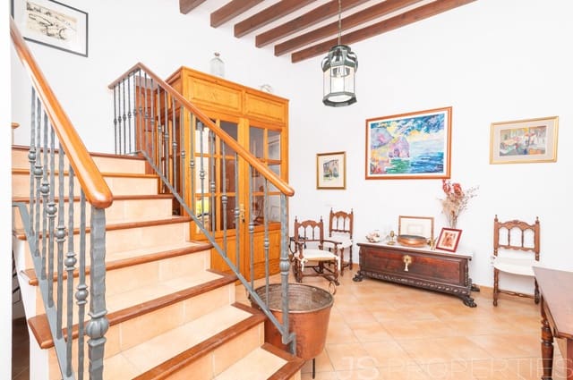 4 bedroom Townhouse for sale in Pollensa / Pollença - € 1,150,000 (Ref: 10041430)