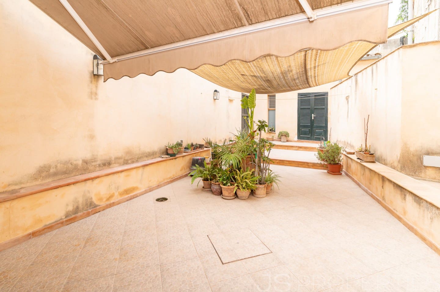 4 bedroom Townhouse for sale in Pollensa / Pollenca - € 1,150,000 (Ref: 10041430)