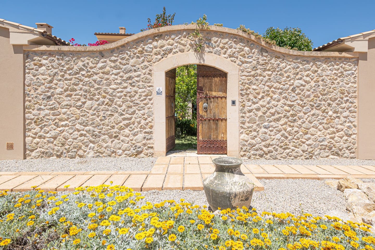 5 bedroom Villa for sale in Moscari with pool garage - € 4,500,000 (Ref: 10046192)