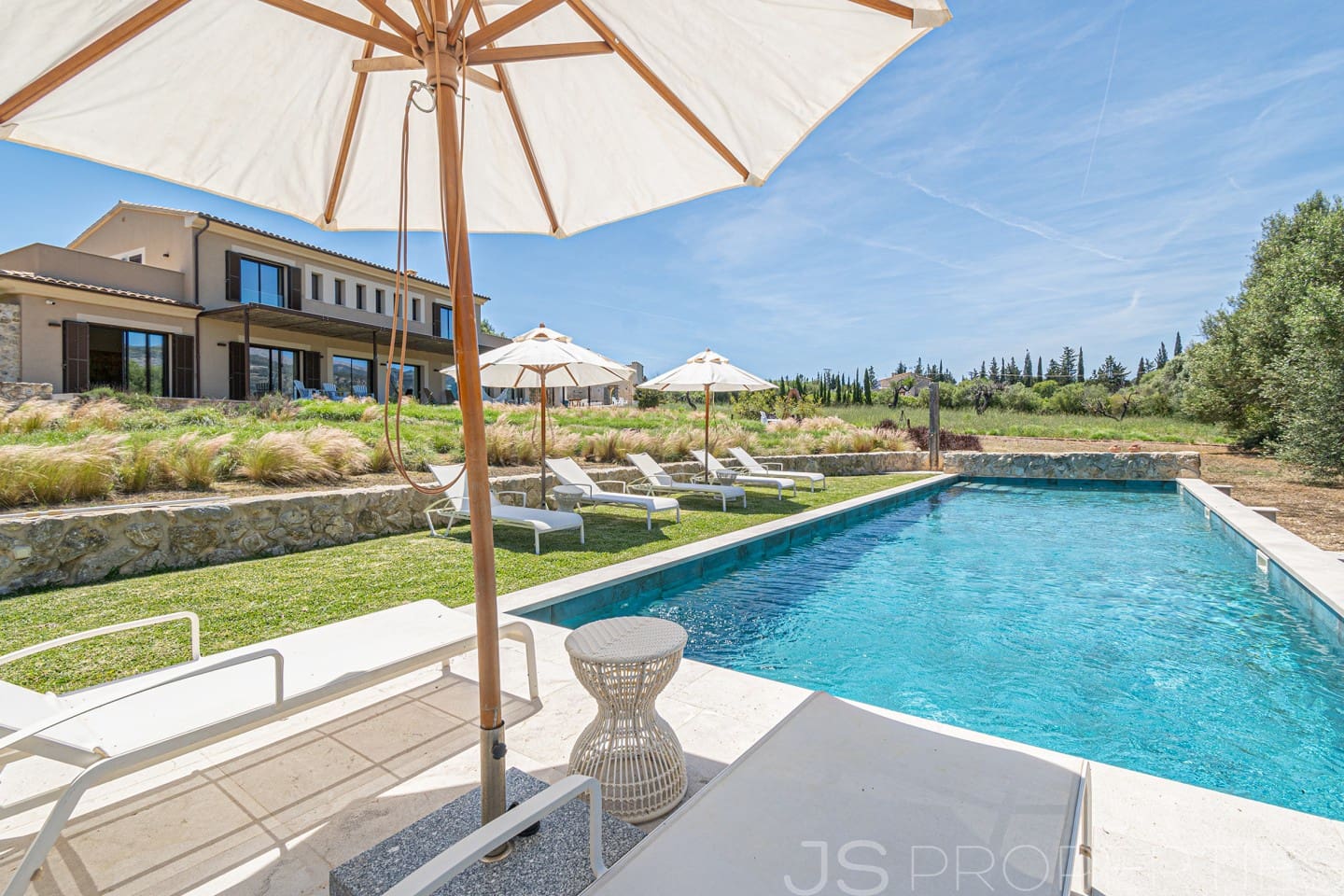 5 bedroom Villa for sale in Moscari with pool garage - € 4,500,000 (Ref: 10046192)