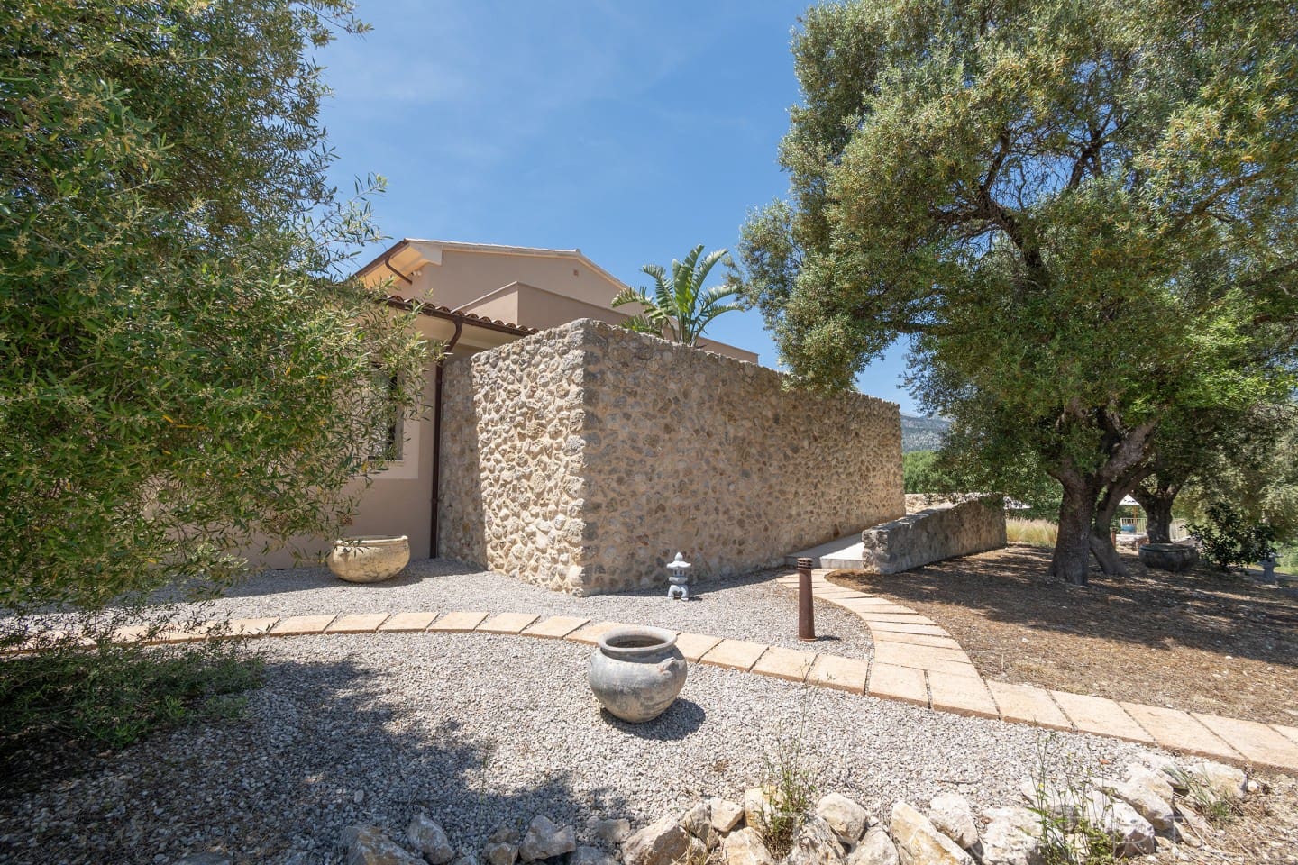 5 bedroom Villa for sale in Moscari with pool garage - € 4,500,000 (Ref: 10046192)