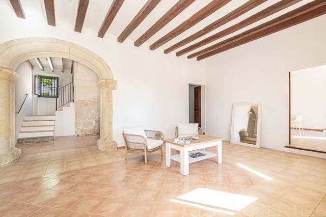 4 slaapkamer Villa te koop in Campanet met zwembad - € 1.520.000 (Ref: 10101029)