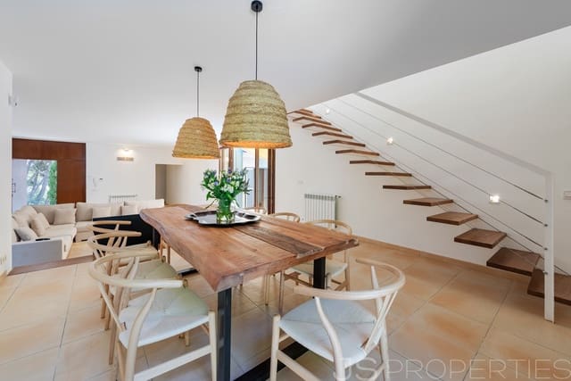 Chalet de 4 habitaciones en Pollensa / Pollença en venta con piscina garaje - 2.600.000 € (Ref: 10101030)