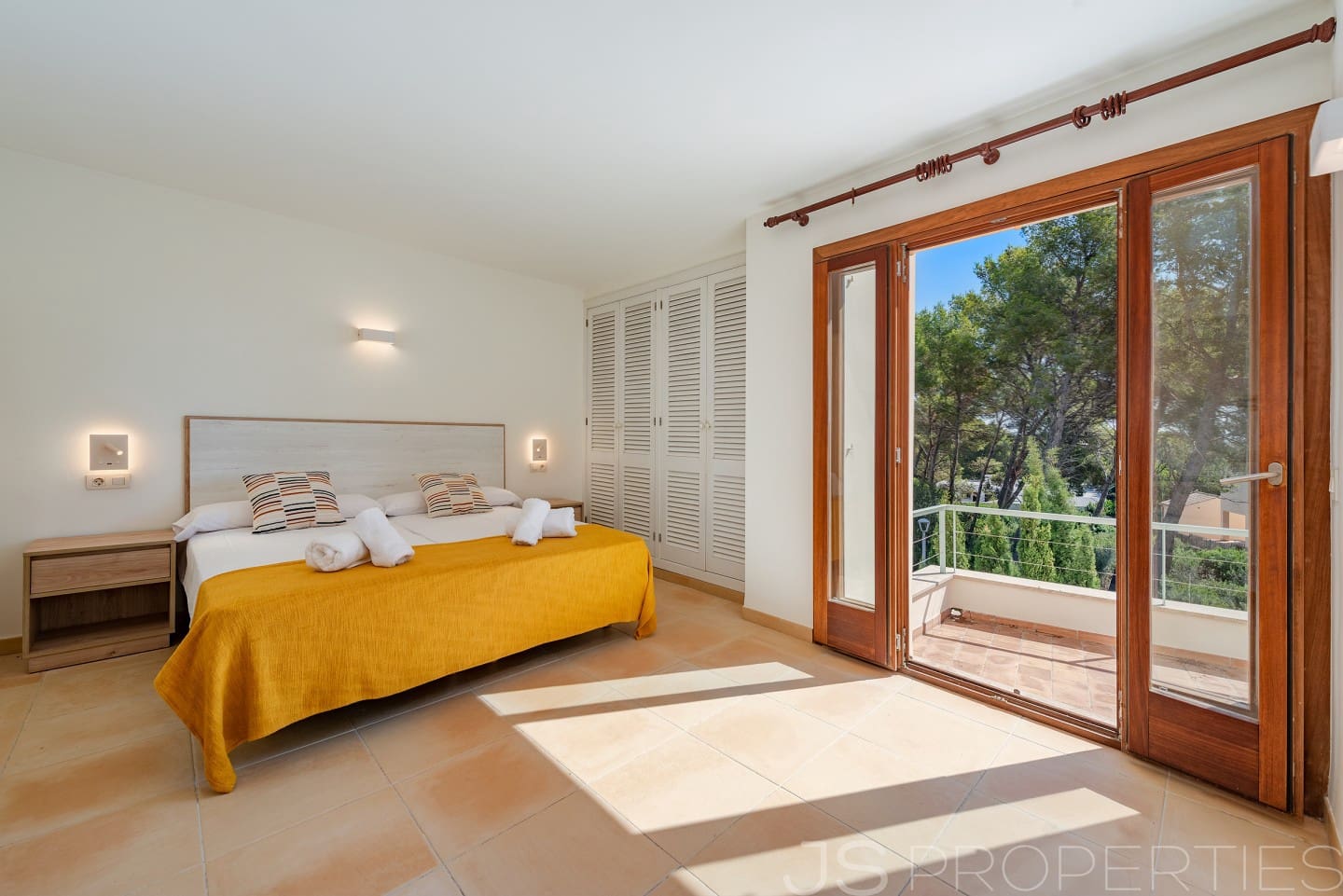 Chalet de 4 habitaciones en Pollensa / Pollença en venta con piscina garaje - 2.600.000 € (Ref: 10101030)