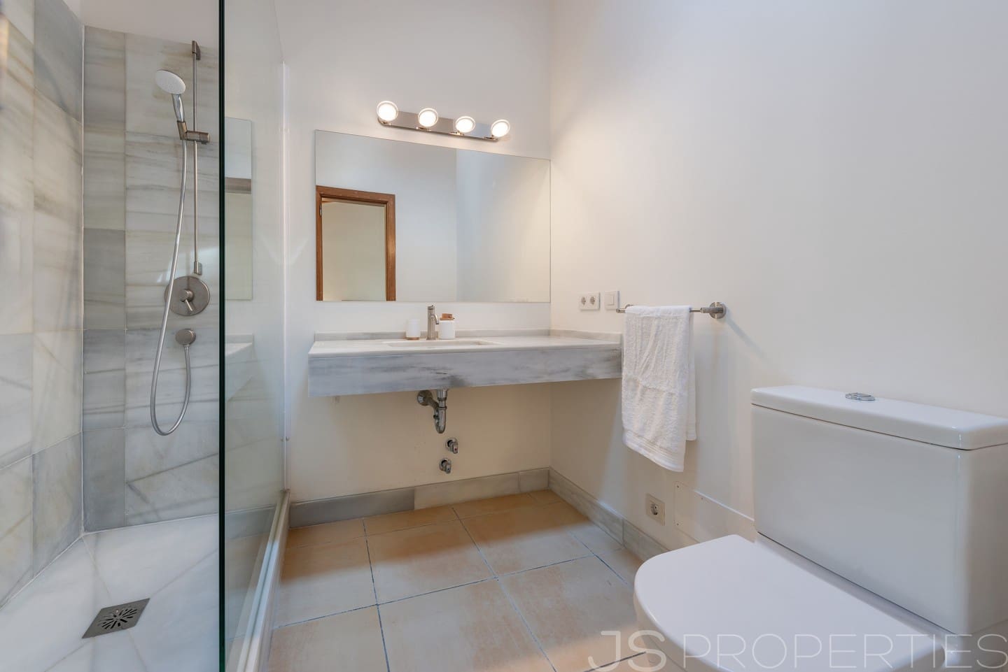 Chalet de 4 habitaciones en Pollensa / Pollença en venta con piscina garaje - 2.600.000 € (Ref: 10101030)