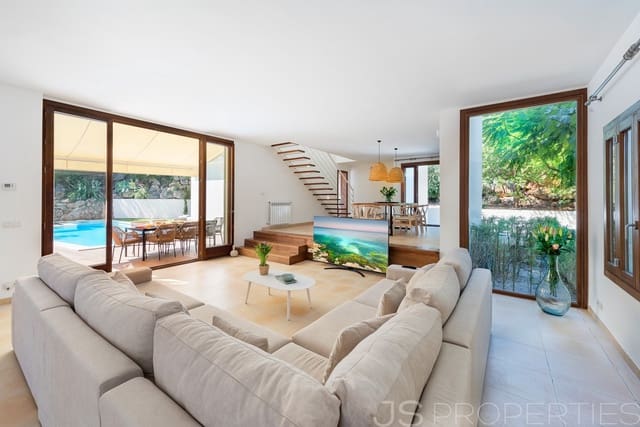 Chalet de 4 habitaciones en Pollensa / Pollença en venta con piscina garaje - 2.600.000 € (Ref: 10101030)